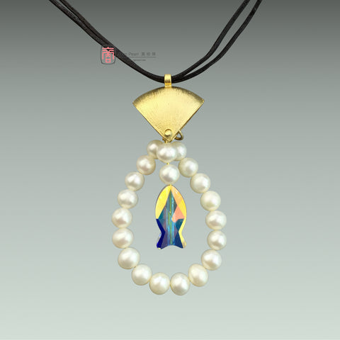 Fishing (aurora borealis) 圓滿魚意 (北極光)