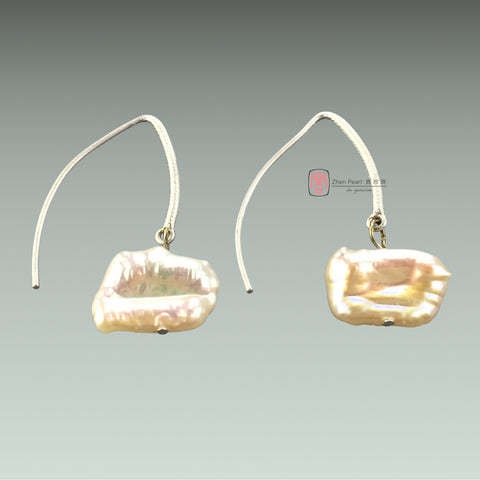 Pebbles Earrings 佩伯耳環
